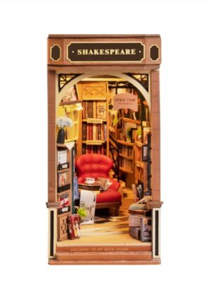 Diy Book Nook Kit: Bookstore