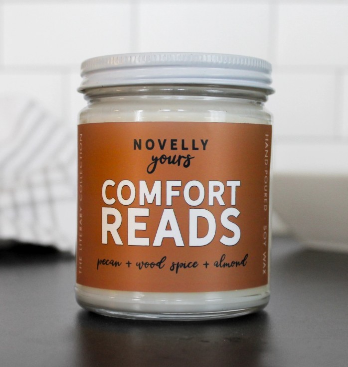 Comfort Reads candle