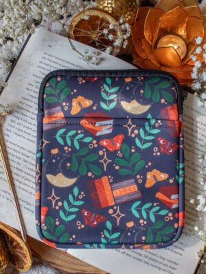 Burgundy Books Neoprene E-Reader/ Tablet Sleeve